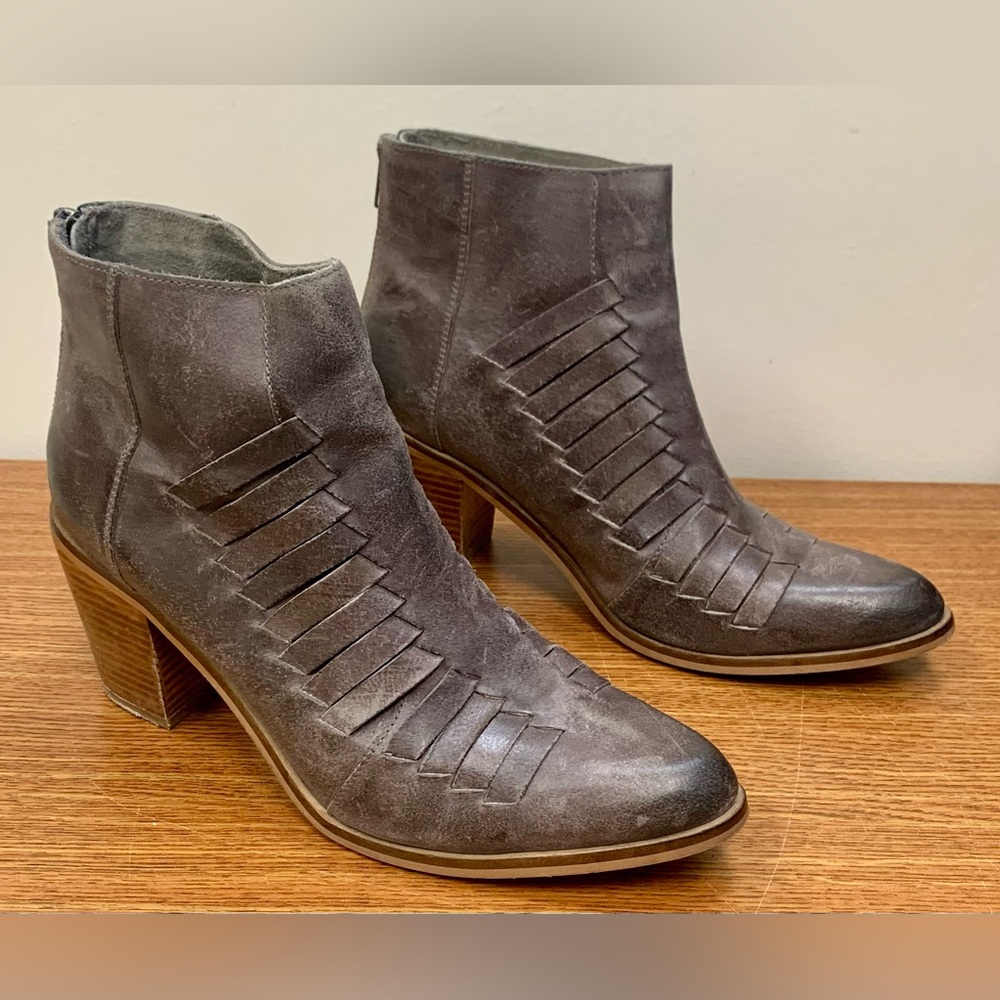 Diba True Neat Lee Leather Booties Brown
